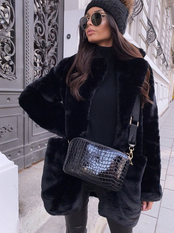 Lune London | Faux Fur Jacket Perfect for The Upcoming Winter