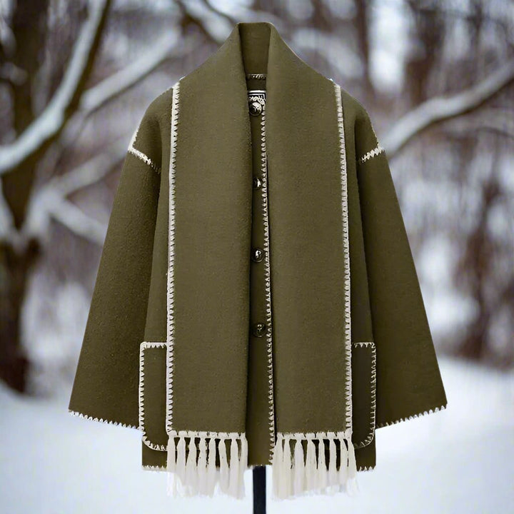 Lune London | Wool coat - Loose cut - Button closure with decorative seam - Incl. scarf