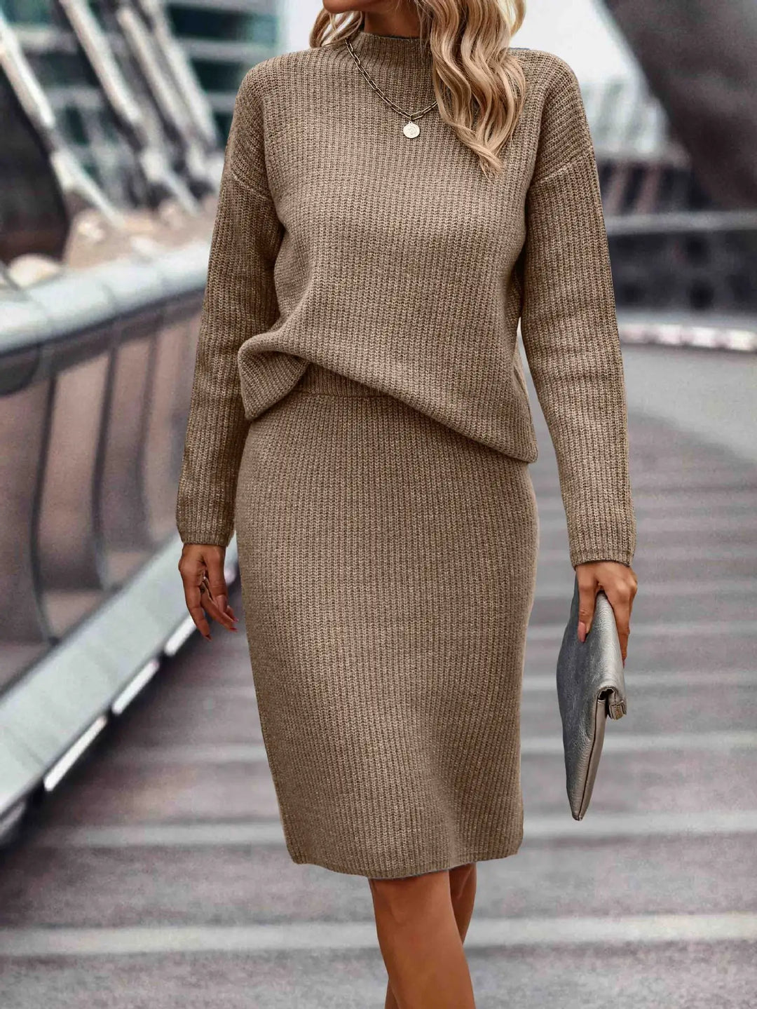 Lune London | 2-piece set including a sweater and a skirt
