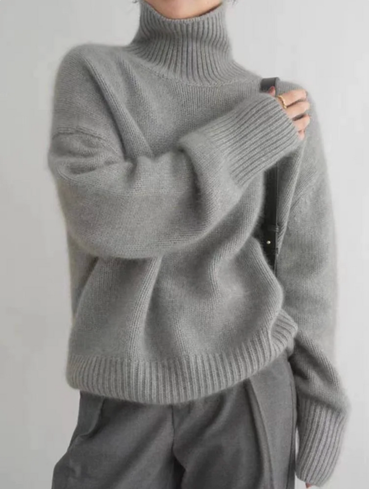 Lune London | Turtleneck sweater - Soft fine knit cashmere - Warm & Elegant - Timeless design