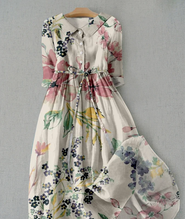 Chic und Stil | Linen dress with floral pattern and button placket for women