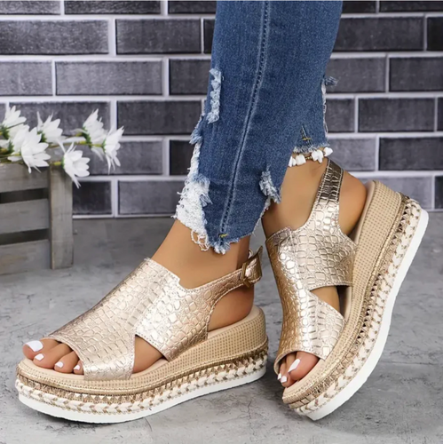 Chic und Stil | Orthopedic Sandals