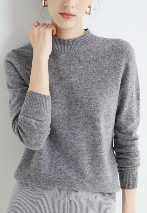 Lune London | Sweater for women - Timeless elegance in feather-light softness
