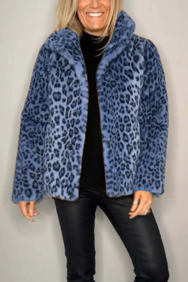 Lune London | Classic Ladies Winter Coat with Leopard Print