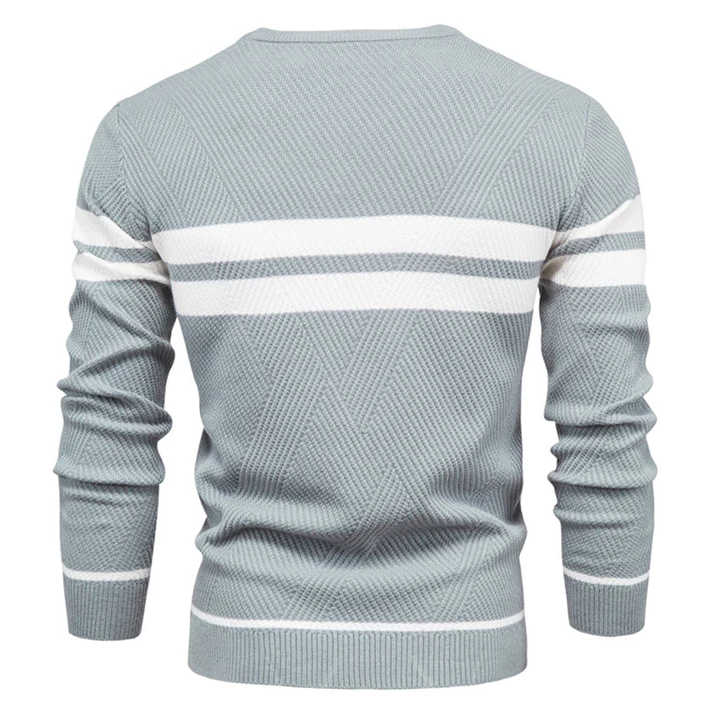 Chic Und Stil | Comfortable Sweater for Men