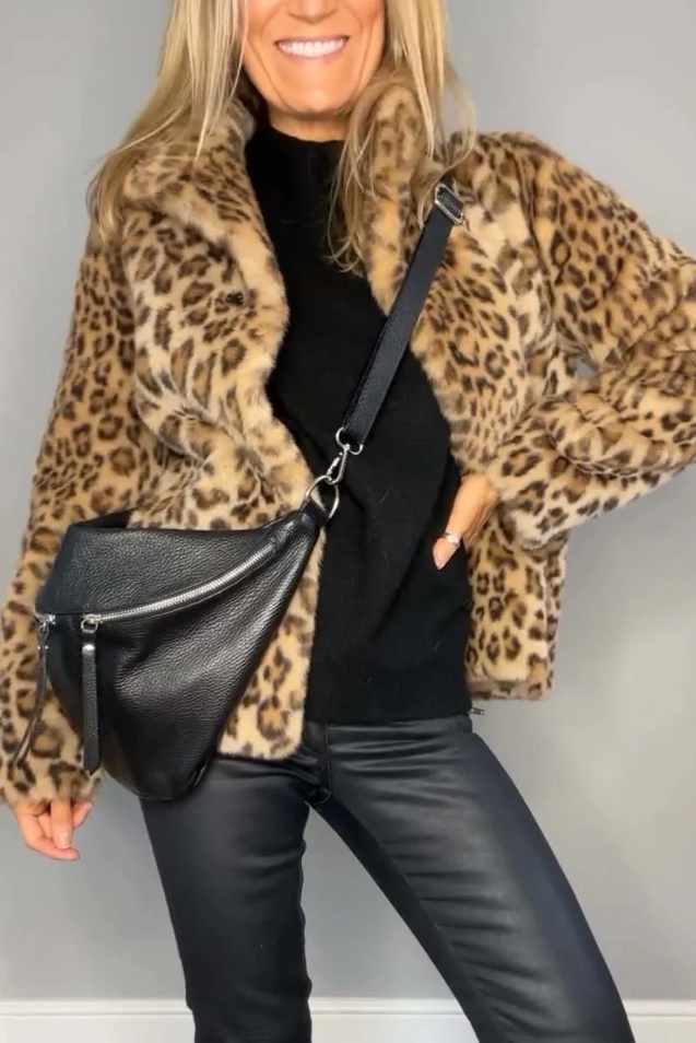 Lune London | Classic Ladies Winter Coat with Leopard Print