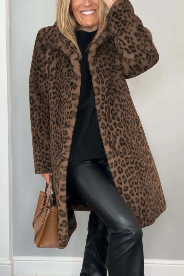 Lune London | Classic Ladies Winter Coat with Leopard Print