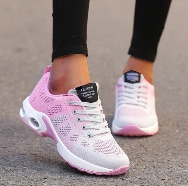 Lune London | Orthopedic Sports Shoes