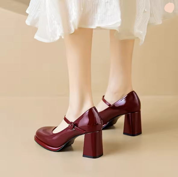 Chic Und Stil | Stylish Waterproof Mary Jane Pumps