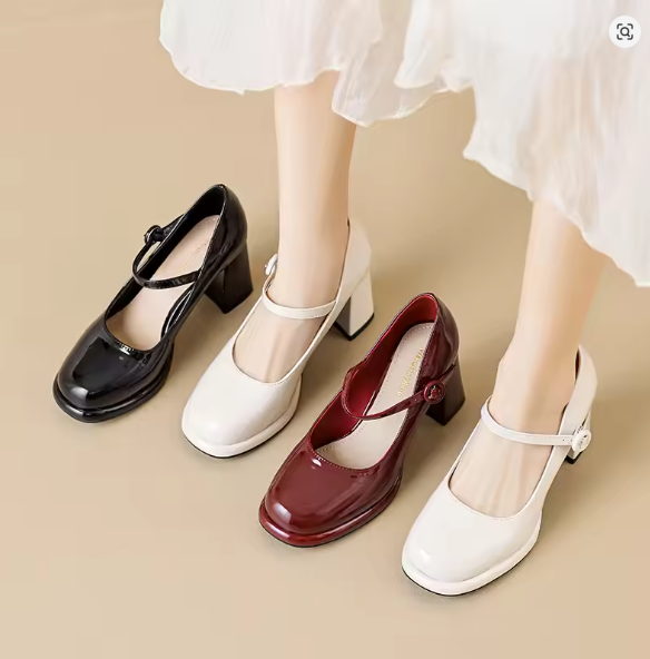 Chic Und Stil | Stylish Waterproof Mary Jane Pumps