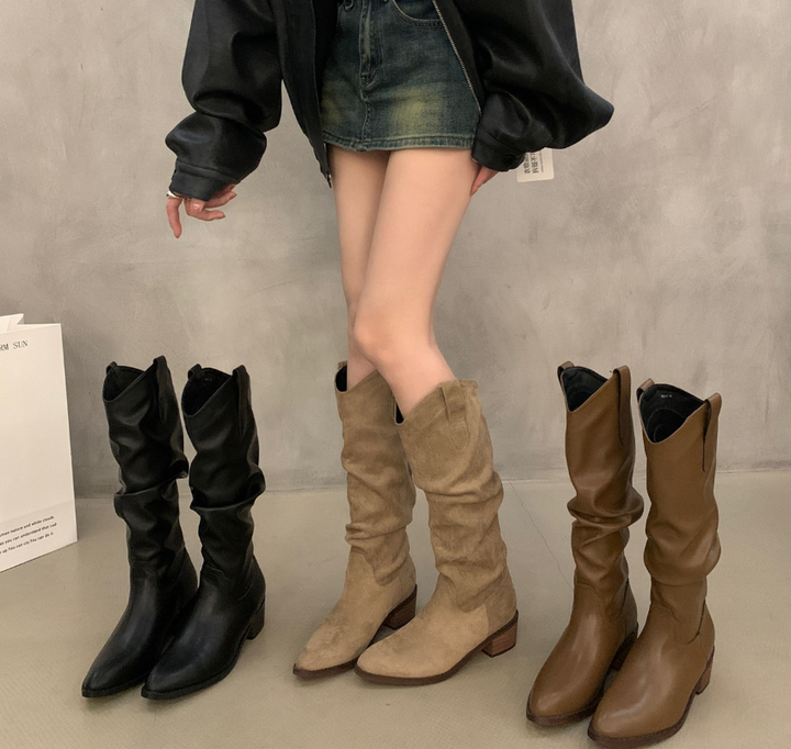 Lune London - Vintage Suede Boots with Ruffles