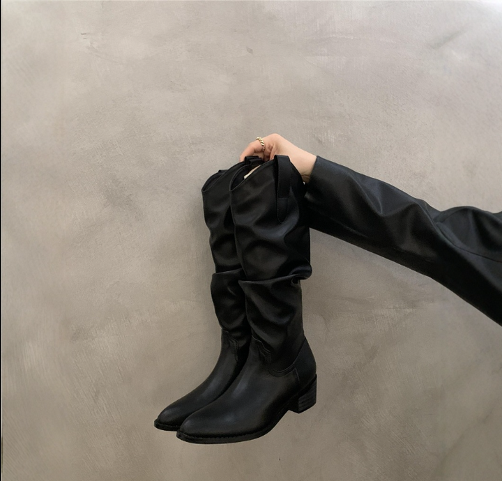 Lune London - Vintage Suede Boots with Ruffles