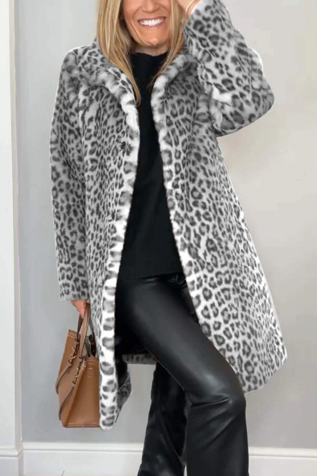 Lune London | Classic Ladies Winter Coat with Leopard Print