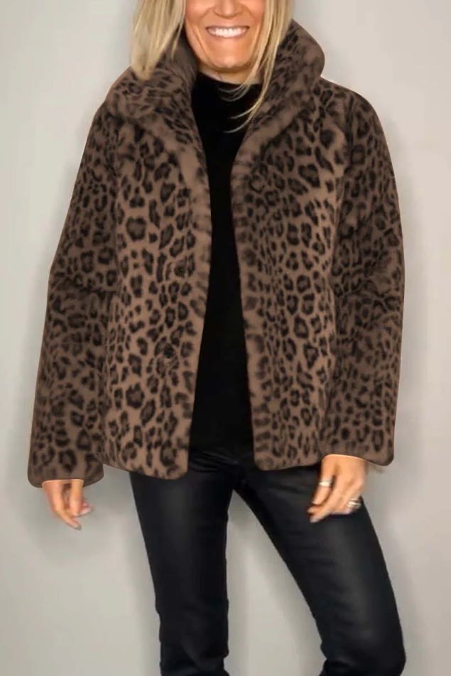 Lune London | Classic Ladies Winter Coat with Leopard Print