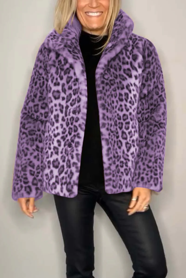 Lune London | Classic Ladies Winter Coat with Leopard Print