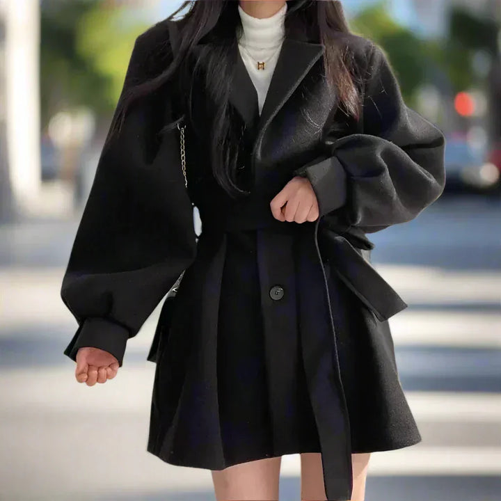 Lune London | Long trench coat for women with belt - Timeless elegance