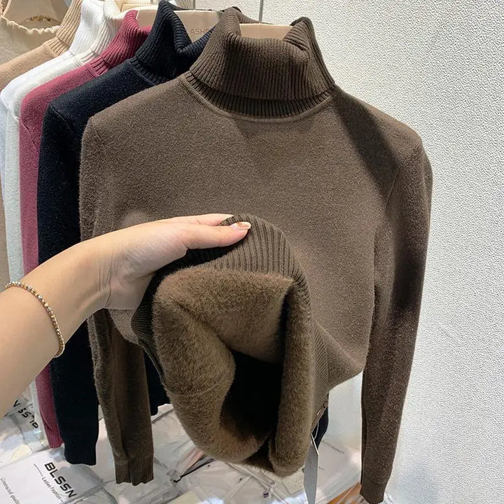 Lune London | Turtleneck Sweater Fashionable Warm Autumn Winter Elegant
