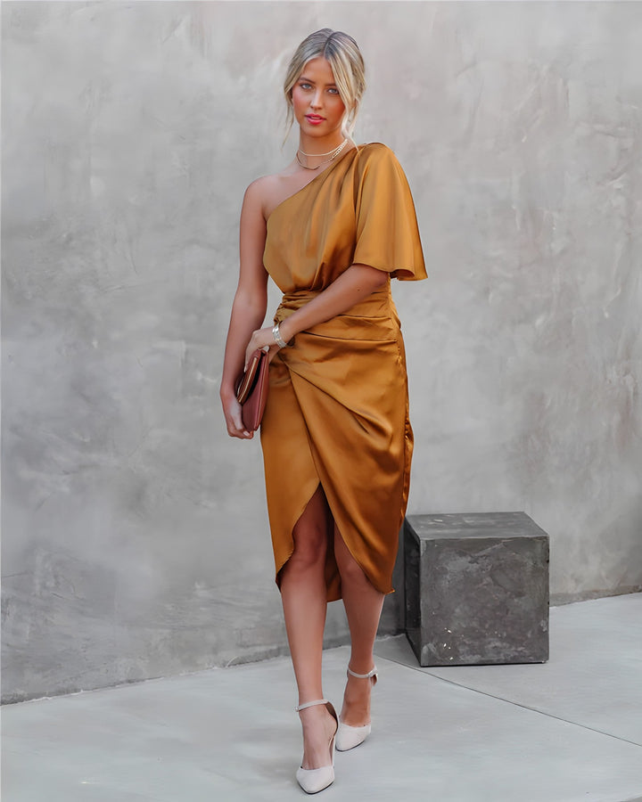 Lune London | Elegant One Shoulder Evening Dress