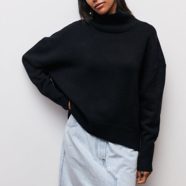 Lune London | Turtleneck Sweater - Oversized Fit - Soft Knit Material - Ribbed Edges