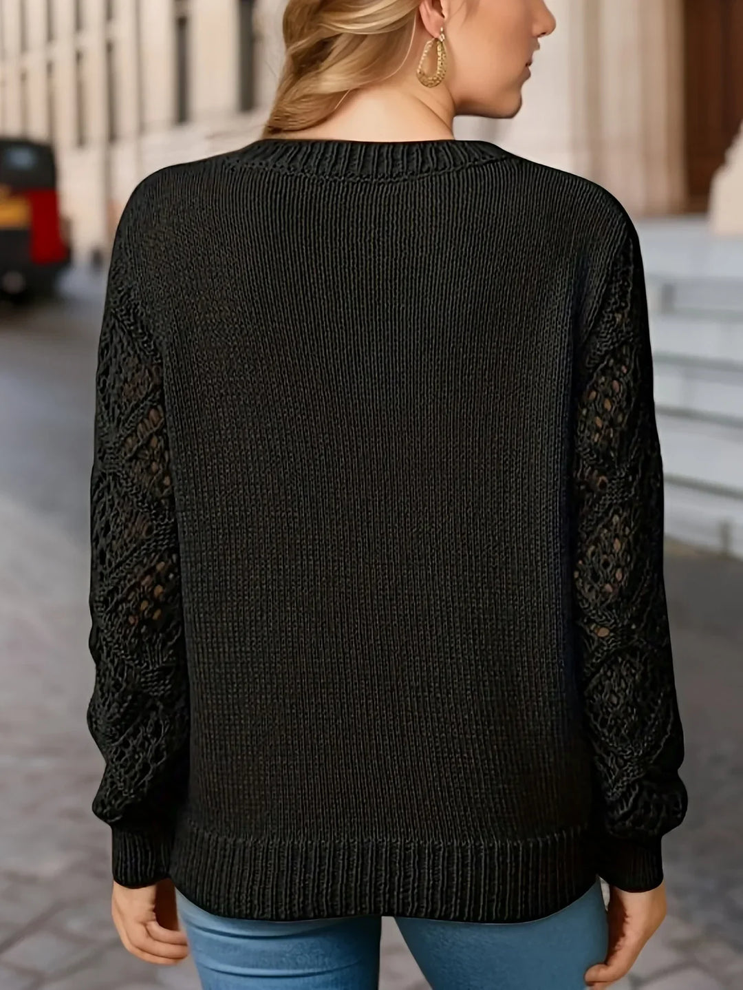 Lune London | Solid V Neck Knitted Sweater