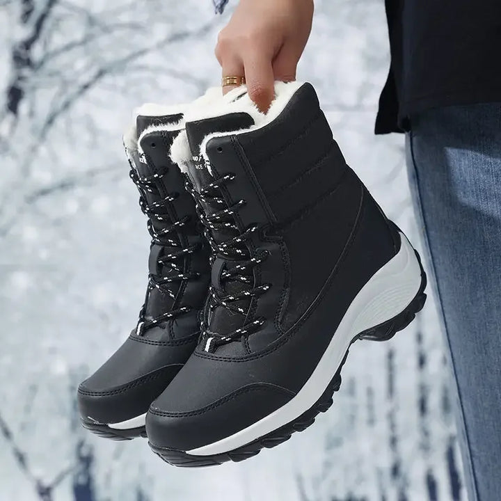 Lune London | Women's waterproof winter boots with platform and fur lining