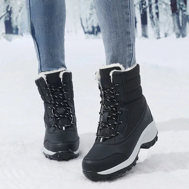 Lune London | Women's waterproof winter boots with platform and fur lining