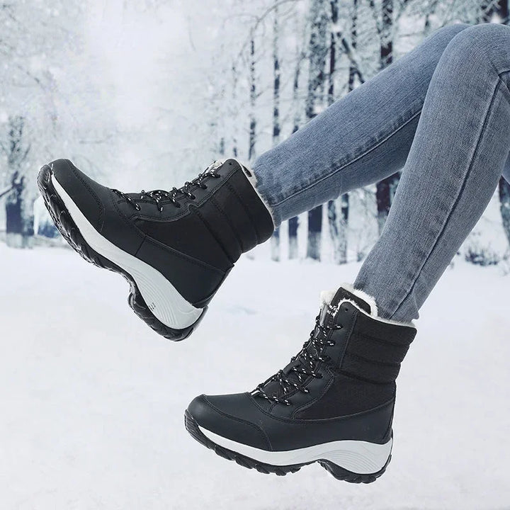 Lune London | Women's waterproof winter boots with platform and fur lining