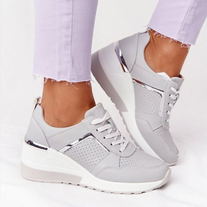 Lune London | Ergonomic Designer Sneaker for Women