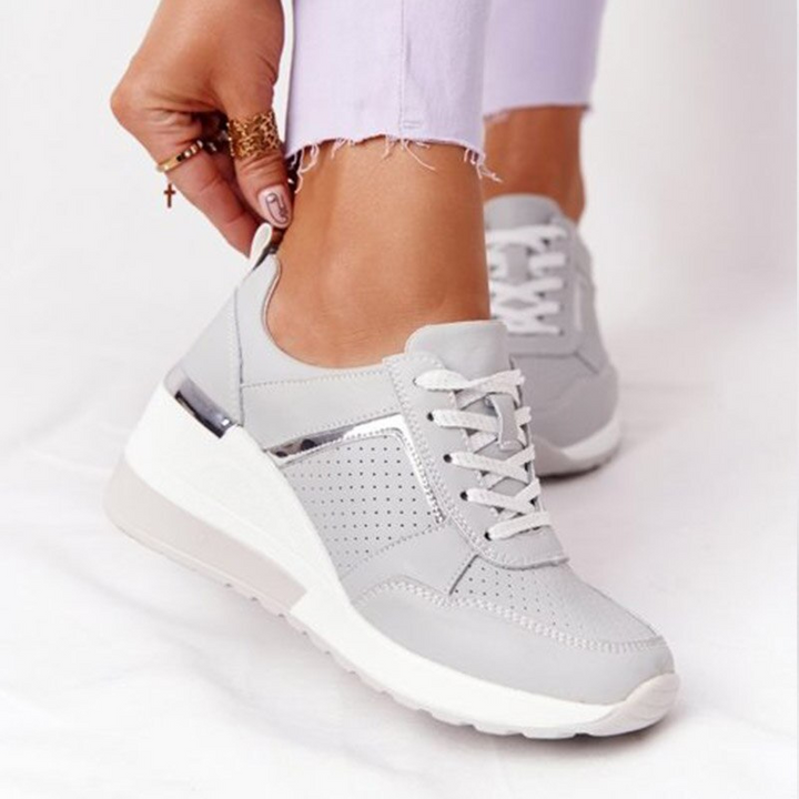 Lune London | Ergonomic Designer Sneaker for Women