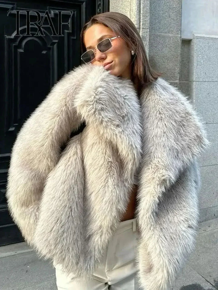 Lune London | Sheeps wool faux fur open-front jacket