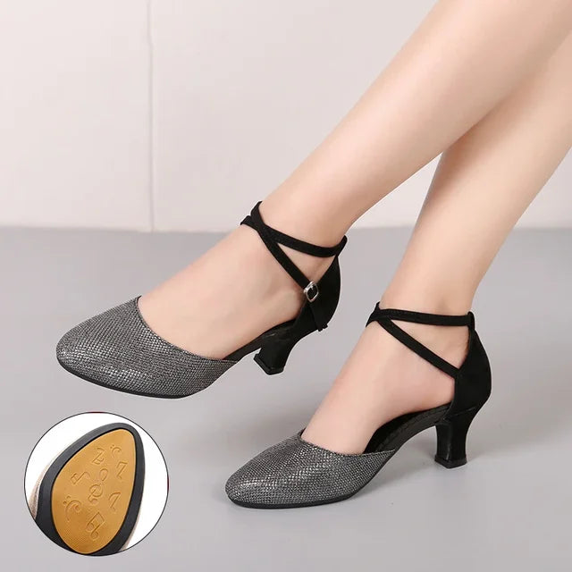 Chic Und Stil | Elegant Glitter Chic Heels (3 5 Cm) Sandals for Women