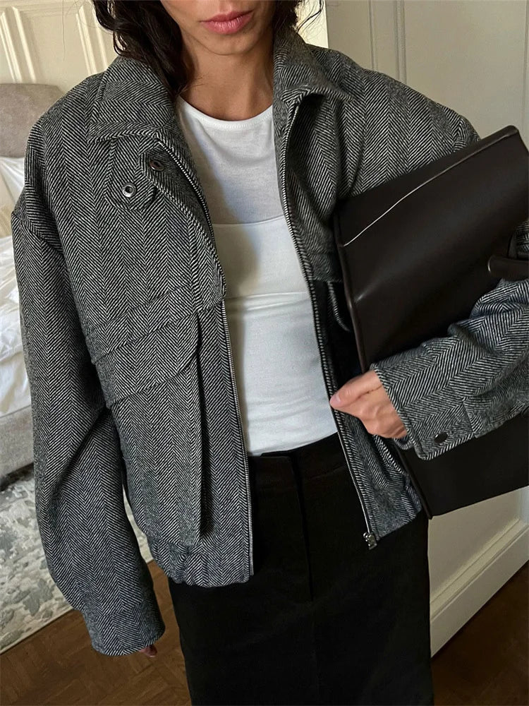 Lune London | Autumn coat - Elegant and comfortable high-waisted coat with zipper for cooler days
