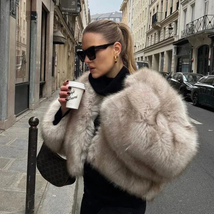 Lune London | Faux fur jacket in black and gray