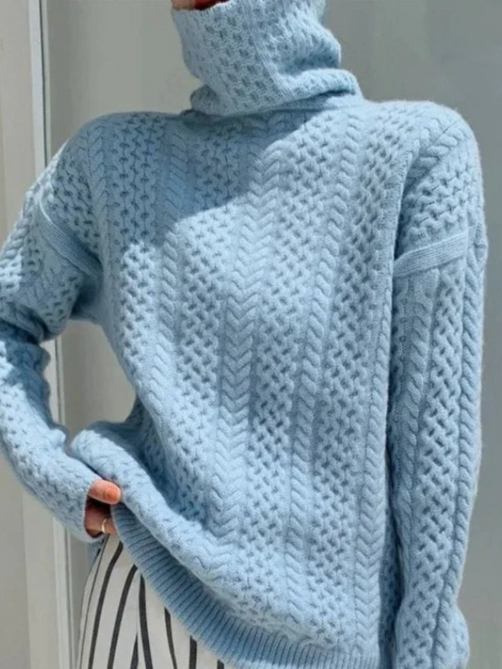 Lune London | Turtle neck sweater for women - Cable knit, loose fit