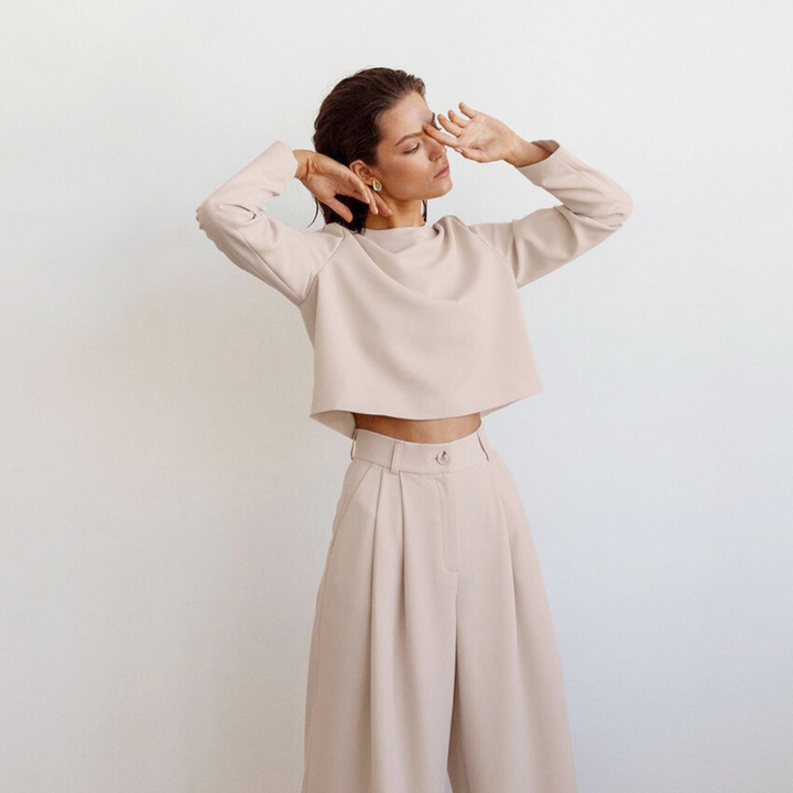 Lune London | Elegant Women's Two-Piece Set with Wide-Leg Pants