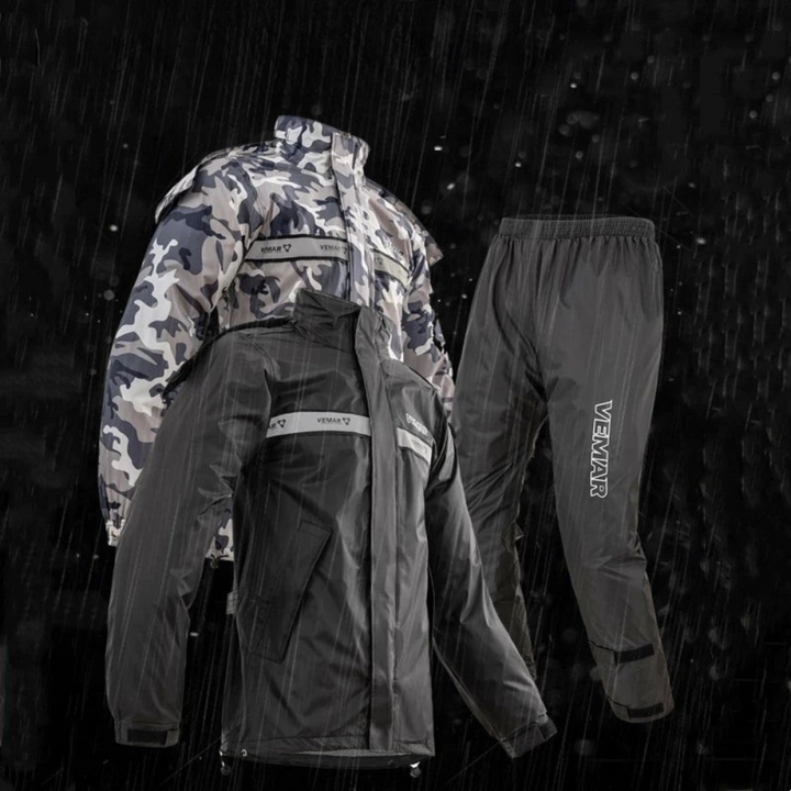 Lune London | Unisex waterproof motorcycle rain suit with hood