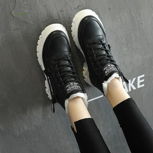 Lune London | Waterproof Women's Winter Boots with Soft Lining