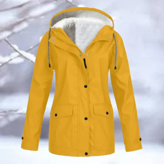 Lune London | waterproof jacket with hood, high quality and ready for the mountains