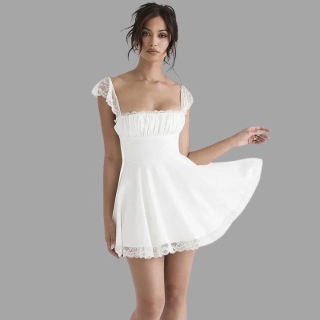 Lune London | Dress with lace appliques and flowy skirt