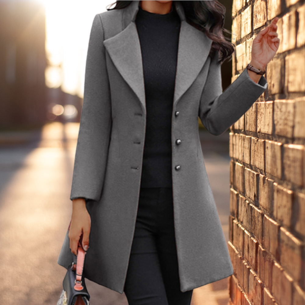 Lune London - Elegant solid long coat