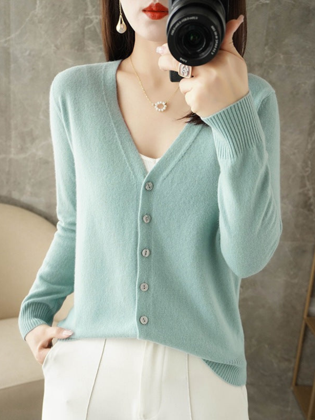 Lune London | V-neck Cardigan for Women - Loose Fit