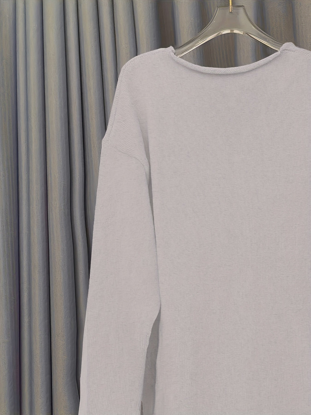 Lune London | Women Plus Size V Neck Sweater