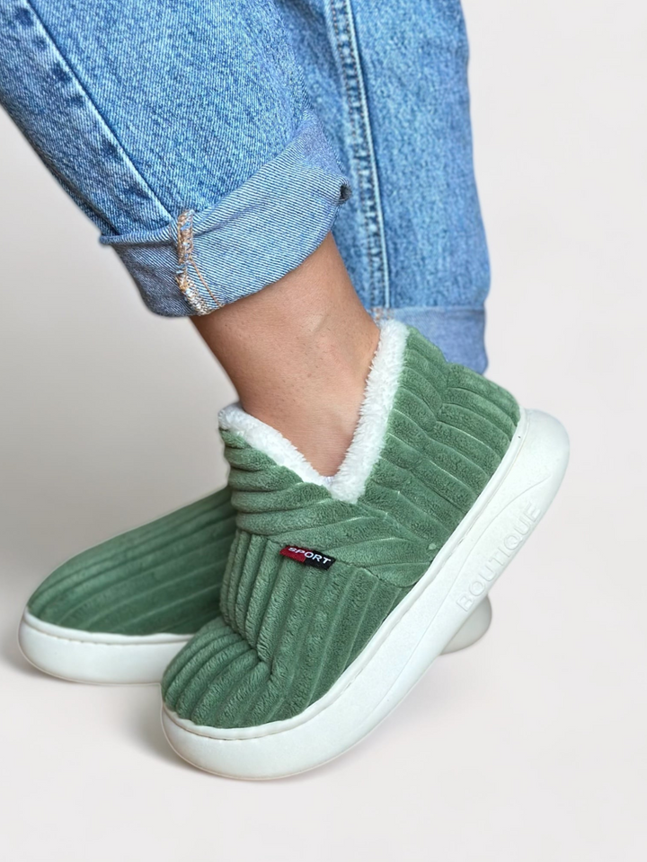 Lune London | Warm Slippers for Women - Non-Slip Thick Sole