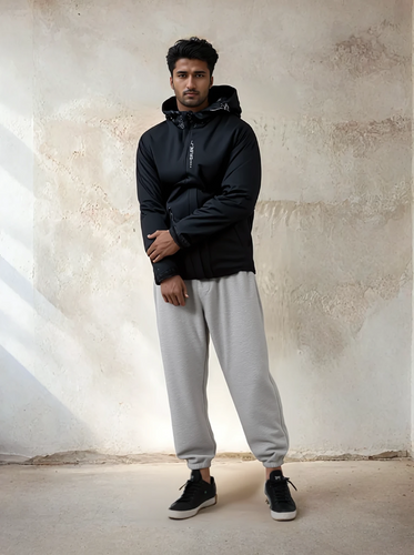 Lune London | Windbreaker - Lightweight unisex outdoor jacket