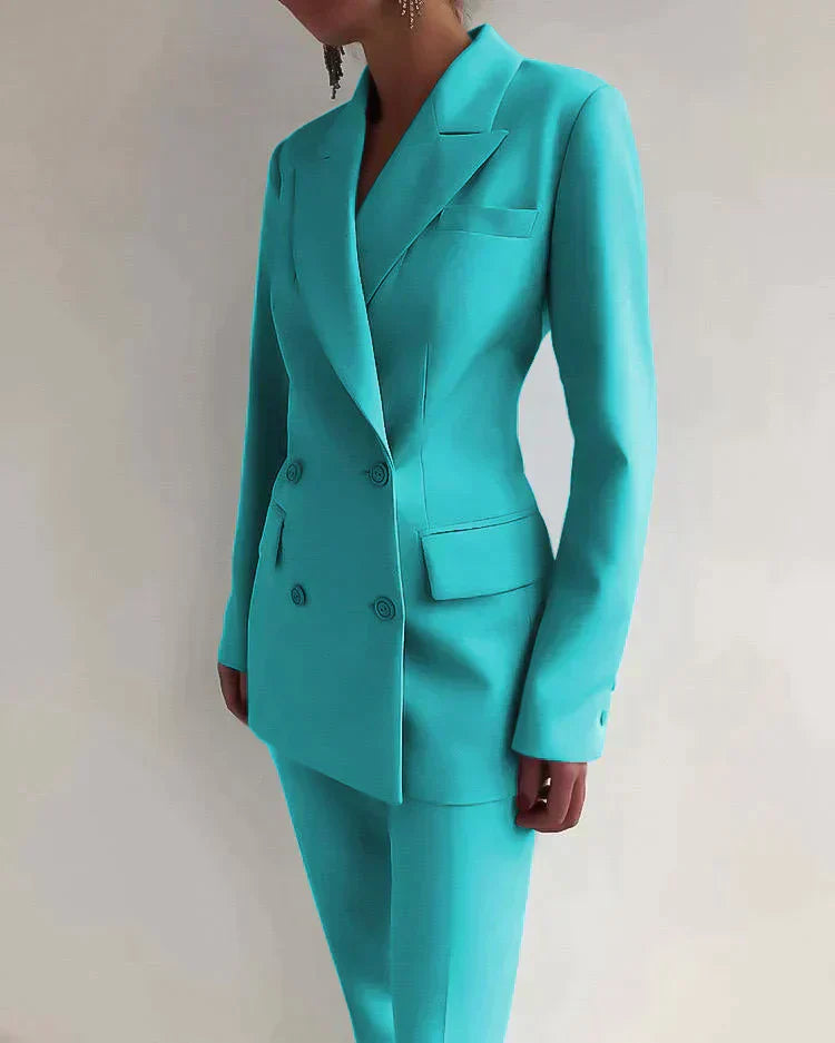 Lune London | Elegant Ensemble of Blazer and Pants