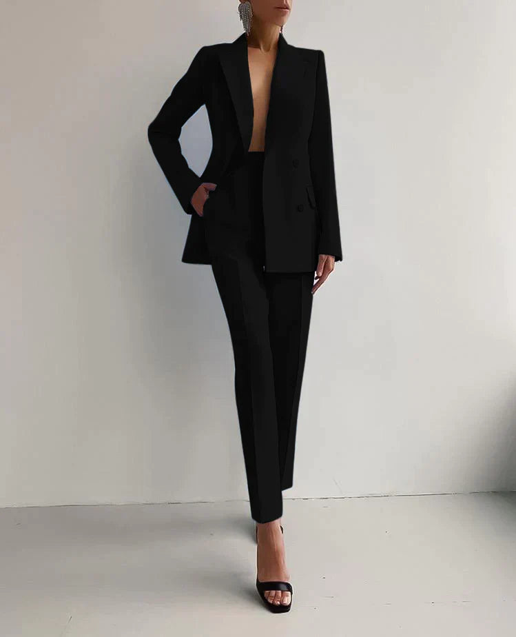 Lune London | Elegant Ensemble of Blazer and Pants