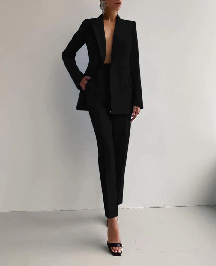 Lune London | Elegant Ensemble of Blazer and Pants