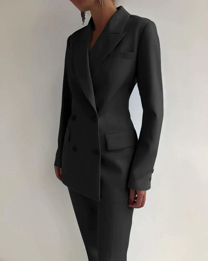 Lune London | Elegant Ensemble of Blazer and Pants