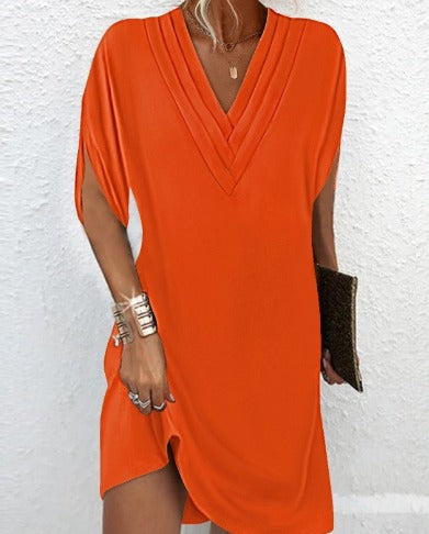 Chic und Stil | Elegant dress with slitted sleeves