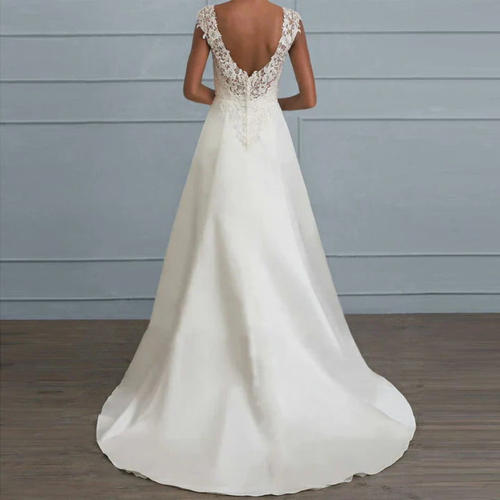 Lune London | Lace Wedding Dress